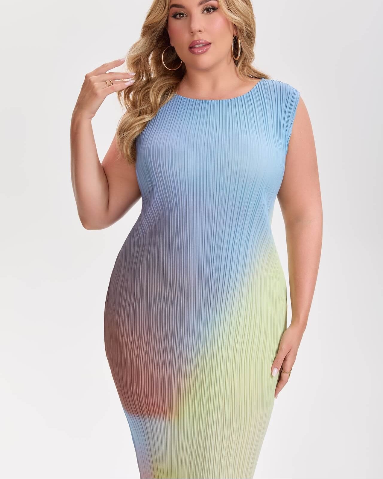 Pleated Ombre Midi Dress | Sleeveless, Stretchy & Inclusive Fit