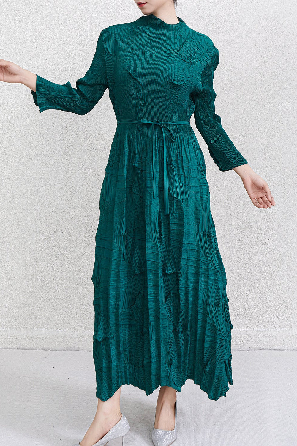 Irregular Lace-Up Pleated Maxi Dress