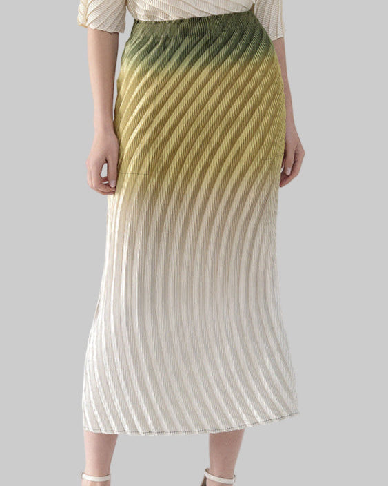 Fish Scale Gradient Pleated A-Line Skirt