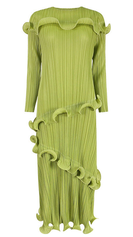 Solid Color Long Sleeve Pleated Dress