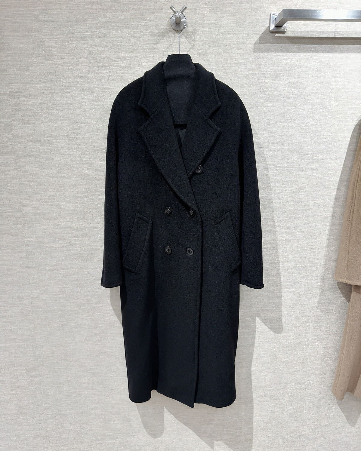 Women’s Double-Faced 100% Wool & Cashmere Double-Breasted Coat- BLACK