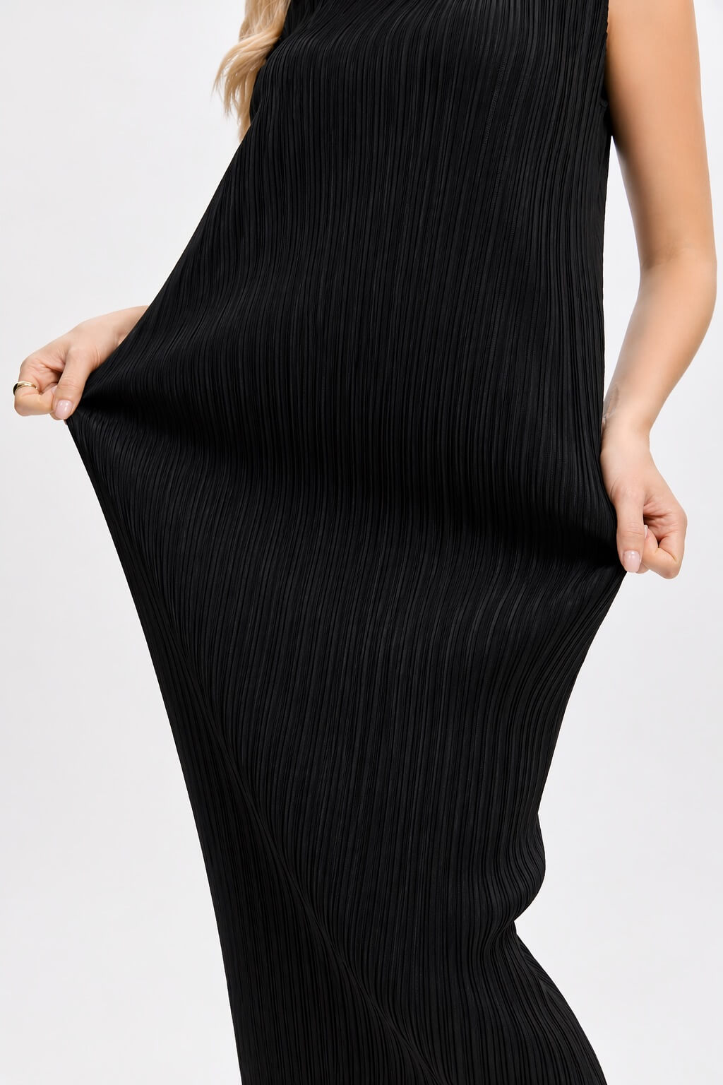 Pleated Midi Dress | Sleeveless, Stretchy, Maternity Friendly -Black